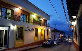 Hotel Real Colonial